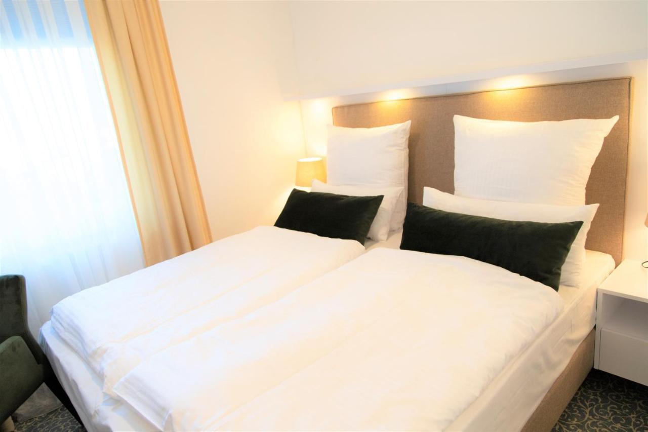 Amplidi Hotel